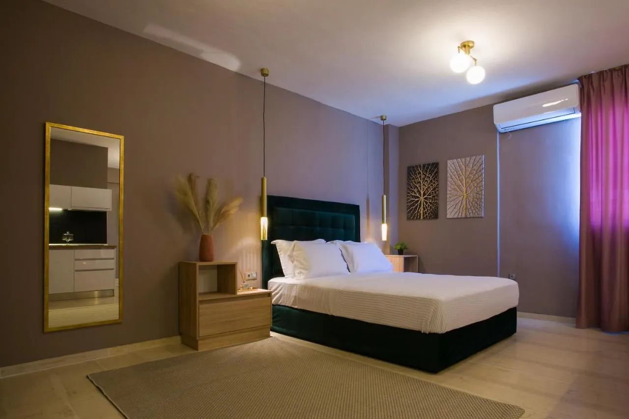 Marizas Luxury Suites #1 سالونيك 0*,