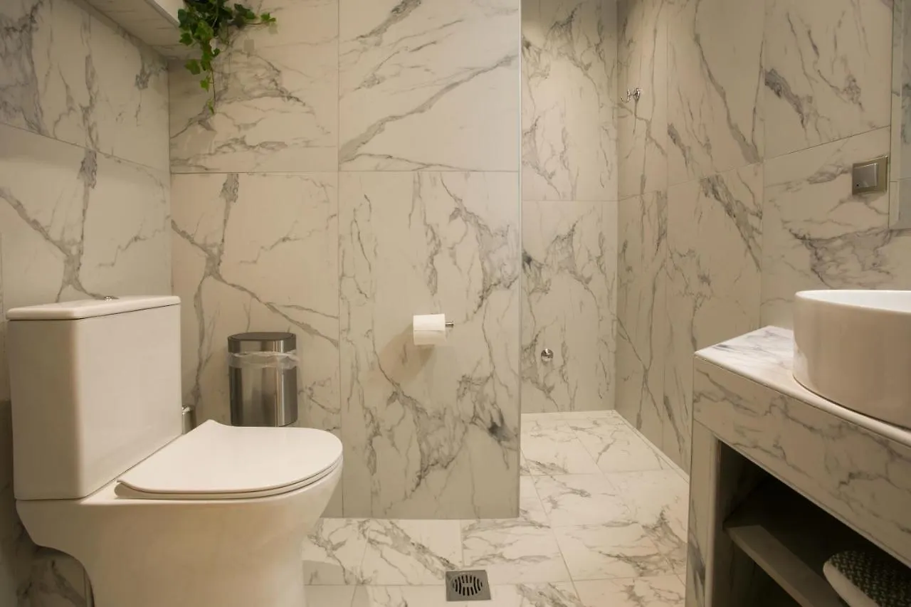 شقة Marizas Luxury Suites #1 سالونيك